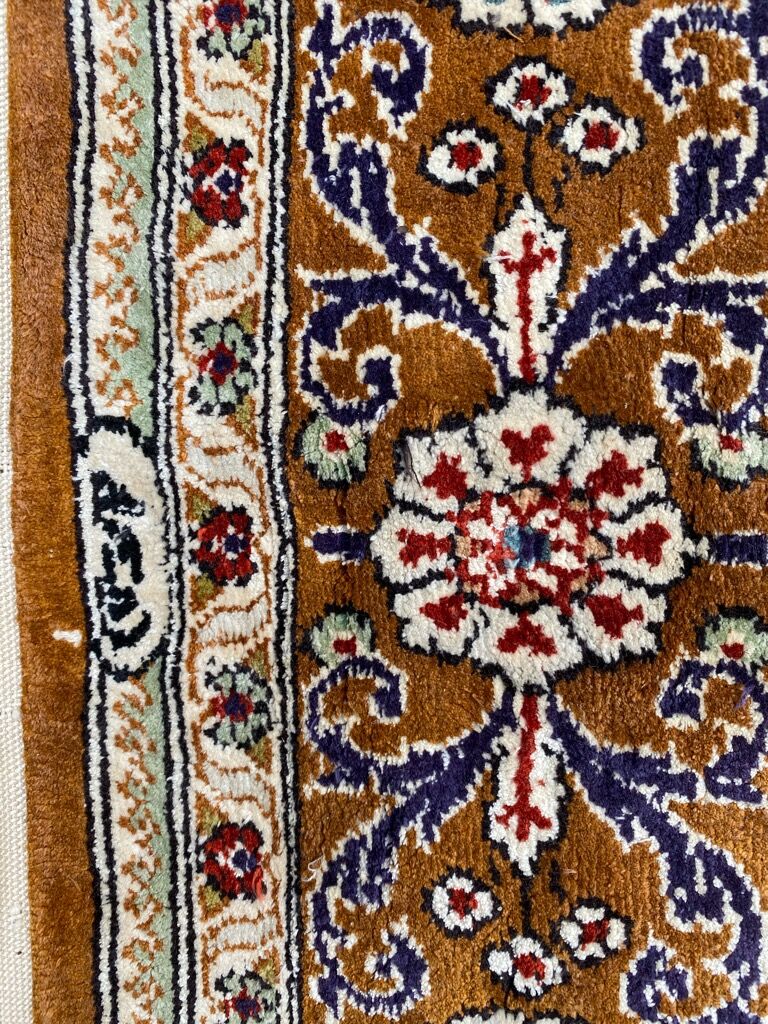 Vintage turkish silk carpet 92x157 cm