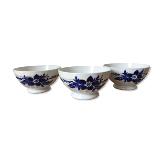 Series of 3 old bowls