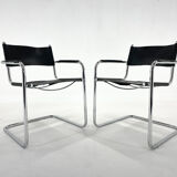 Ensemble de deux chaises cantilever, Italie
