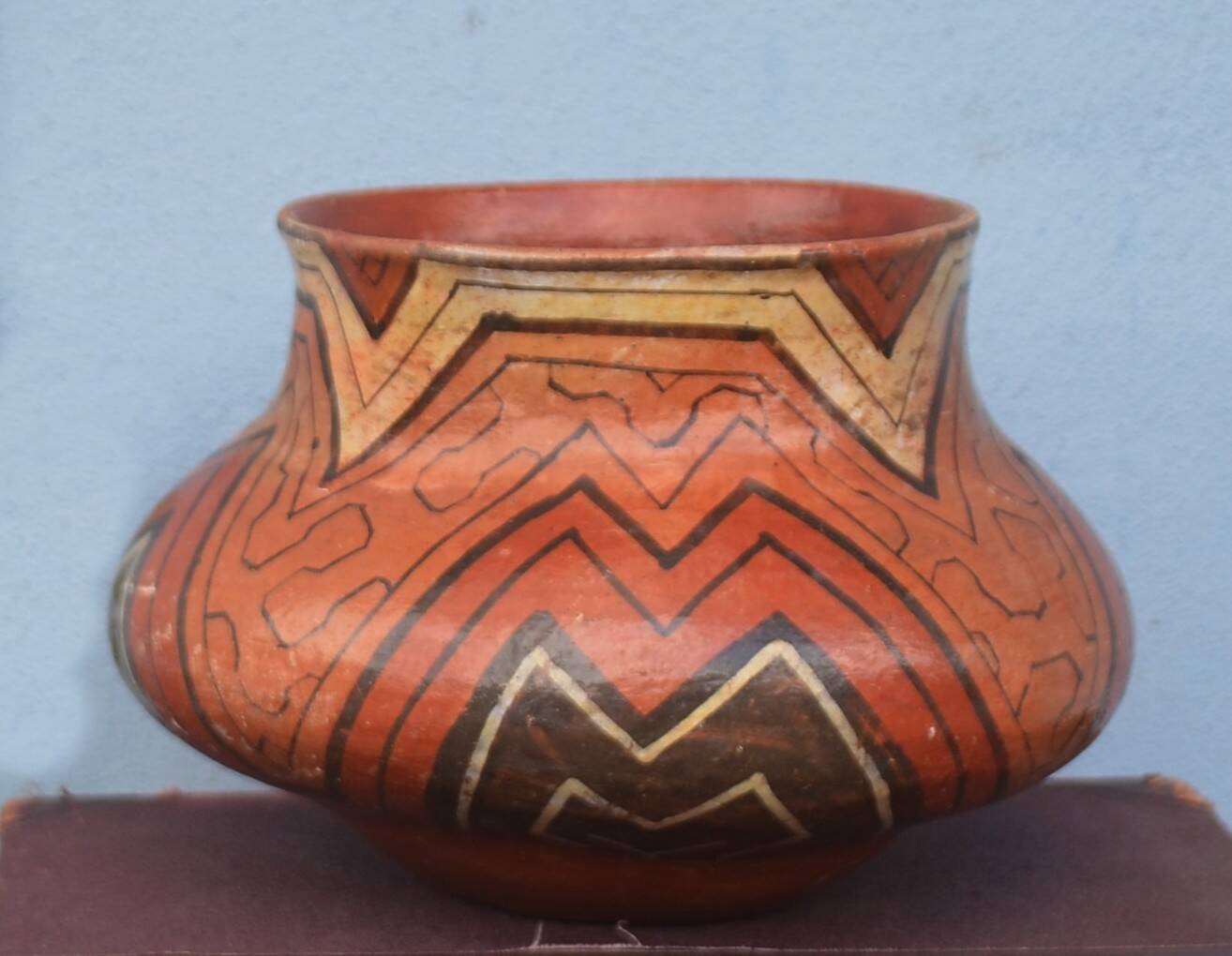 Antique Shipibo Conibo Peruvian Pottery Pot Painted Terracotta