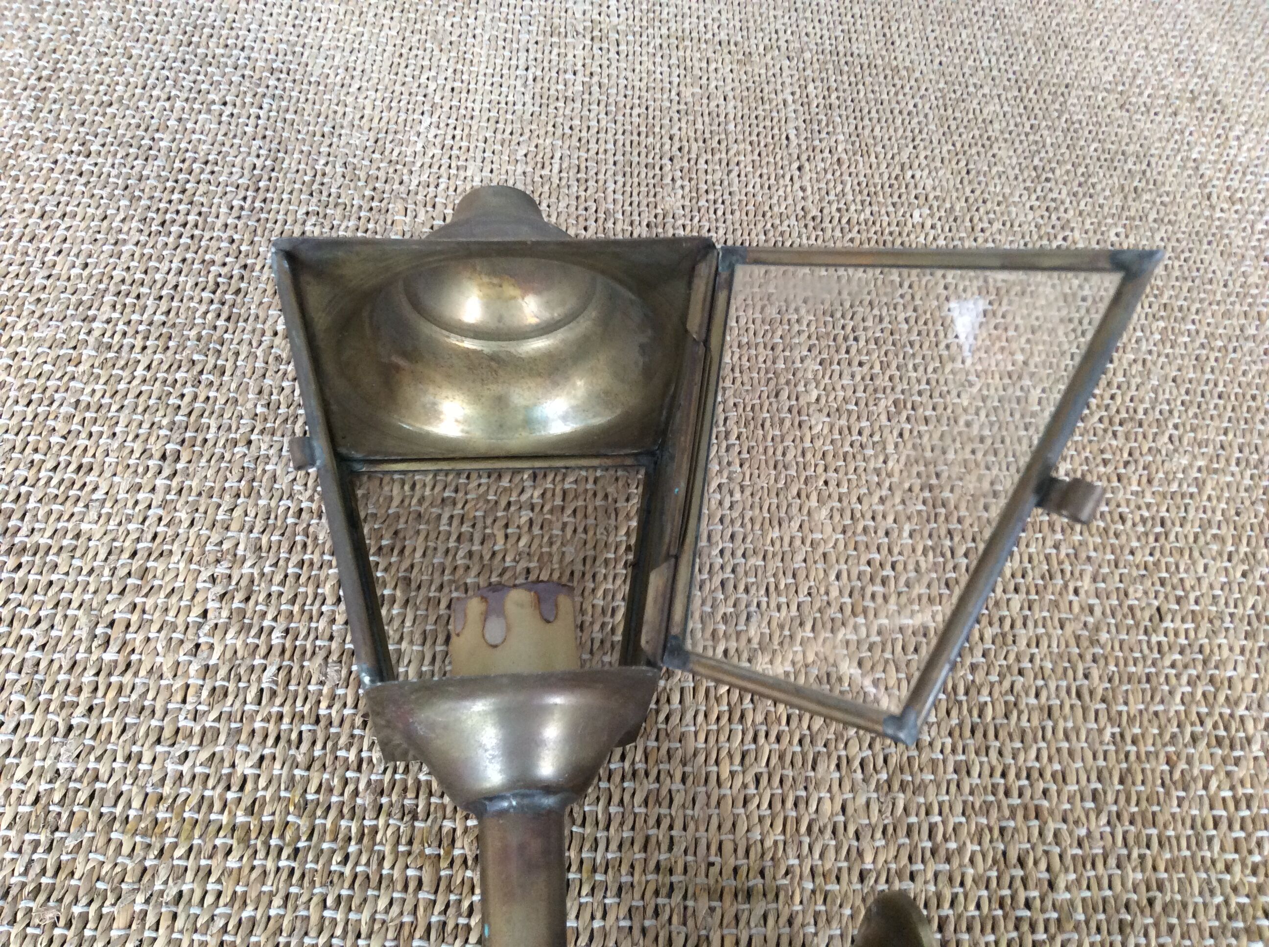 Carriage lantern