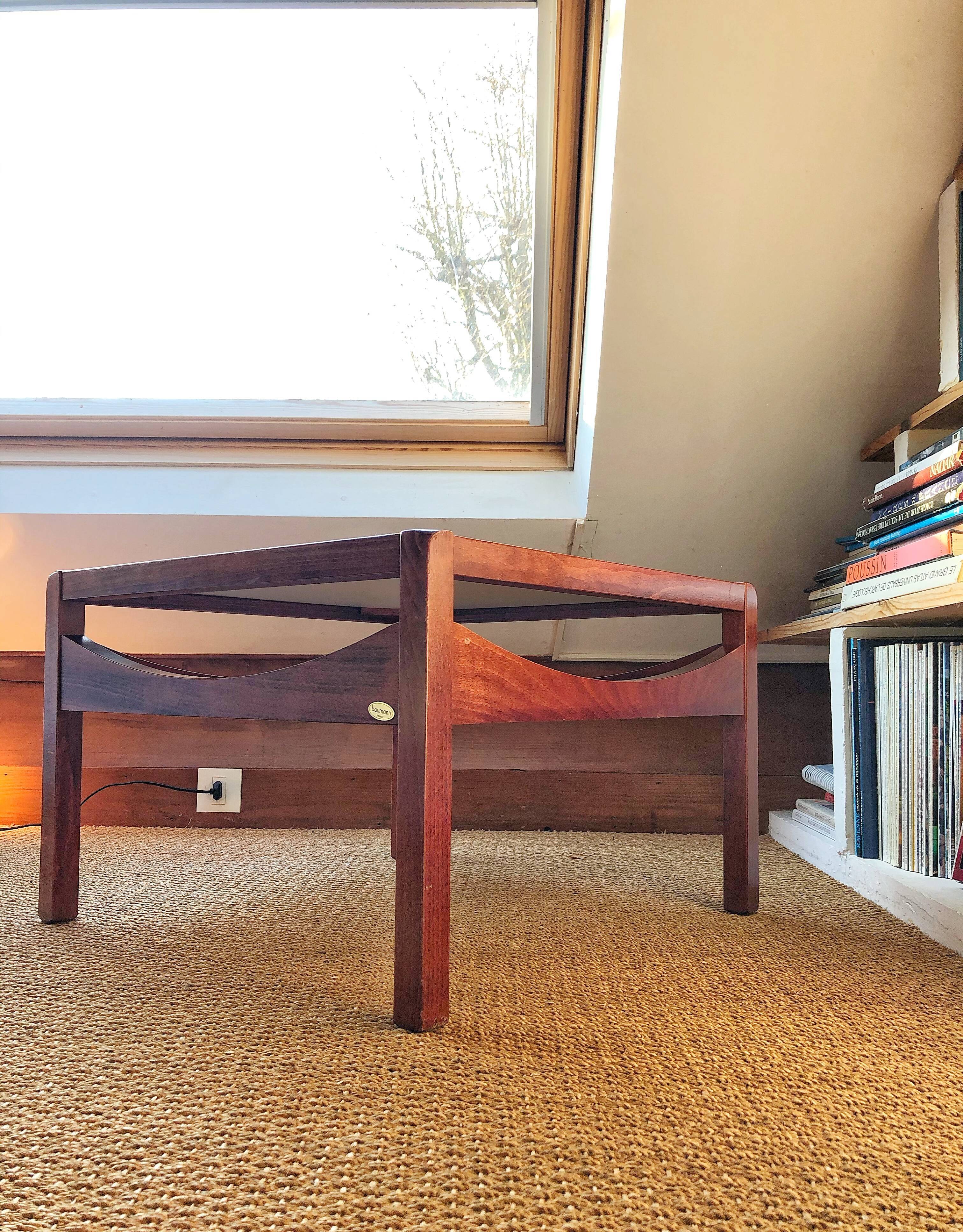 Reversible coffee table