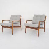 Solid oak antique dining chairs, with hand carved back rests. The chairs have no screws only wooden