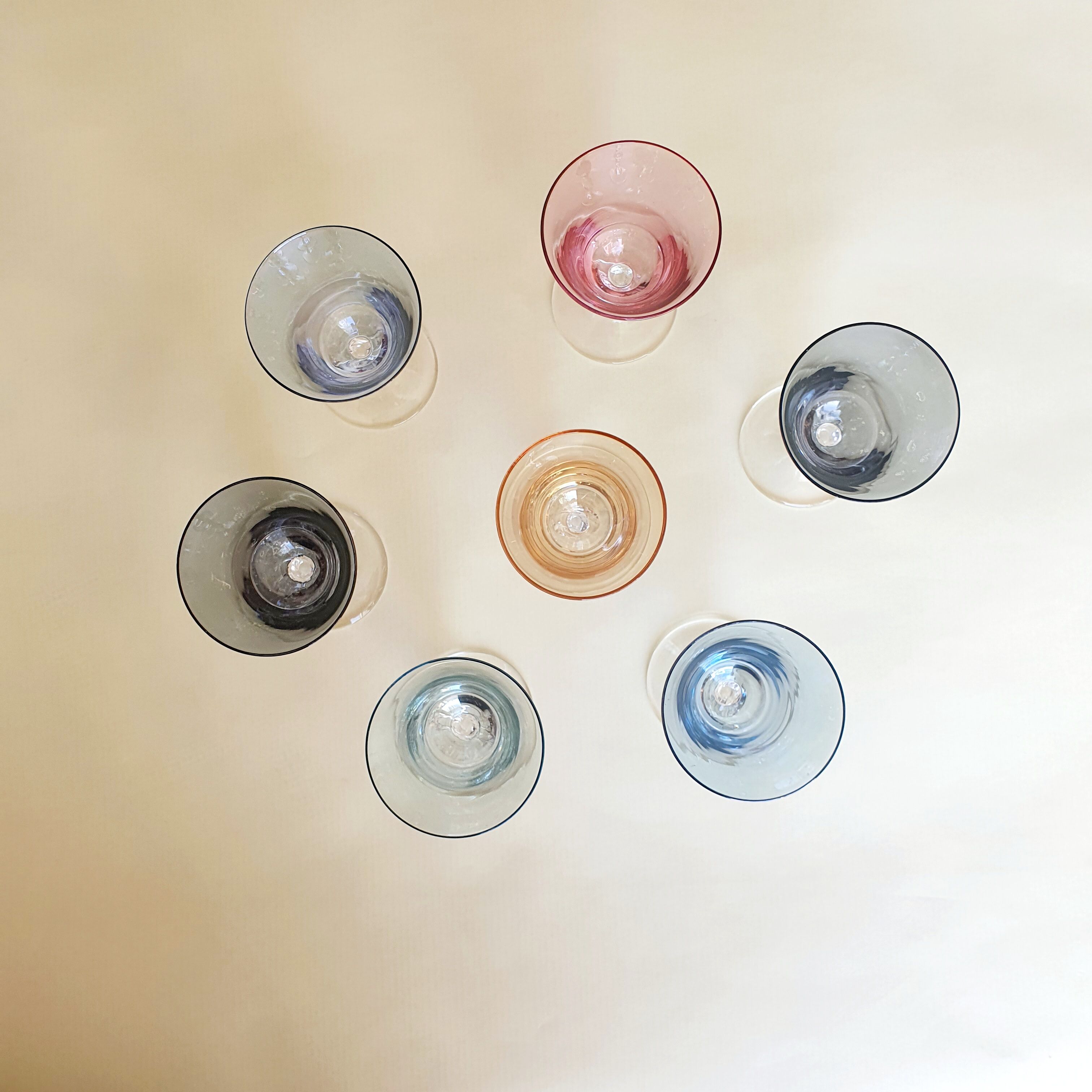 set of 7 multicolored Harlequin liqueur glasses