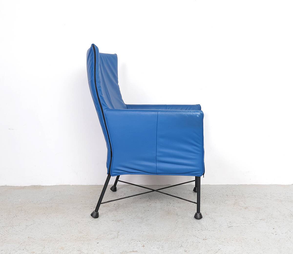 Montis Charly blue leather arm chair, 1980s