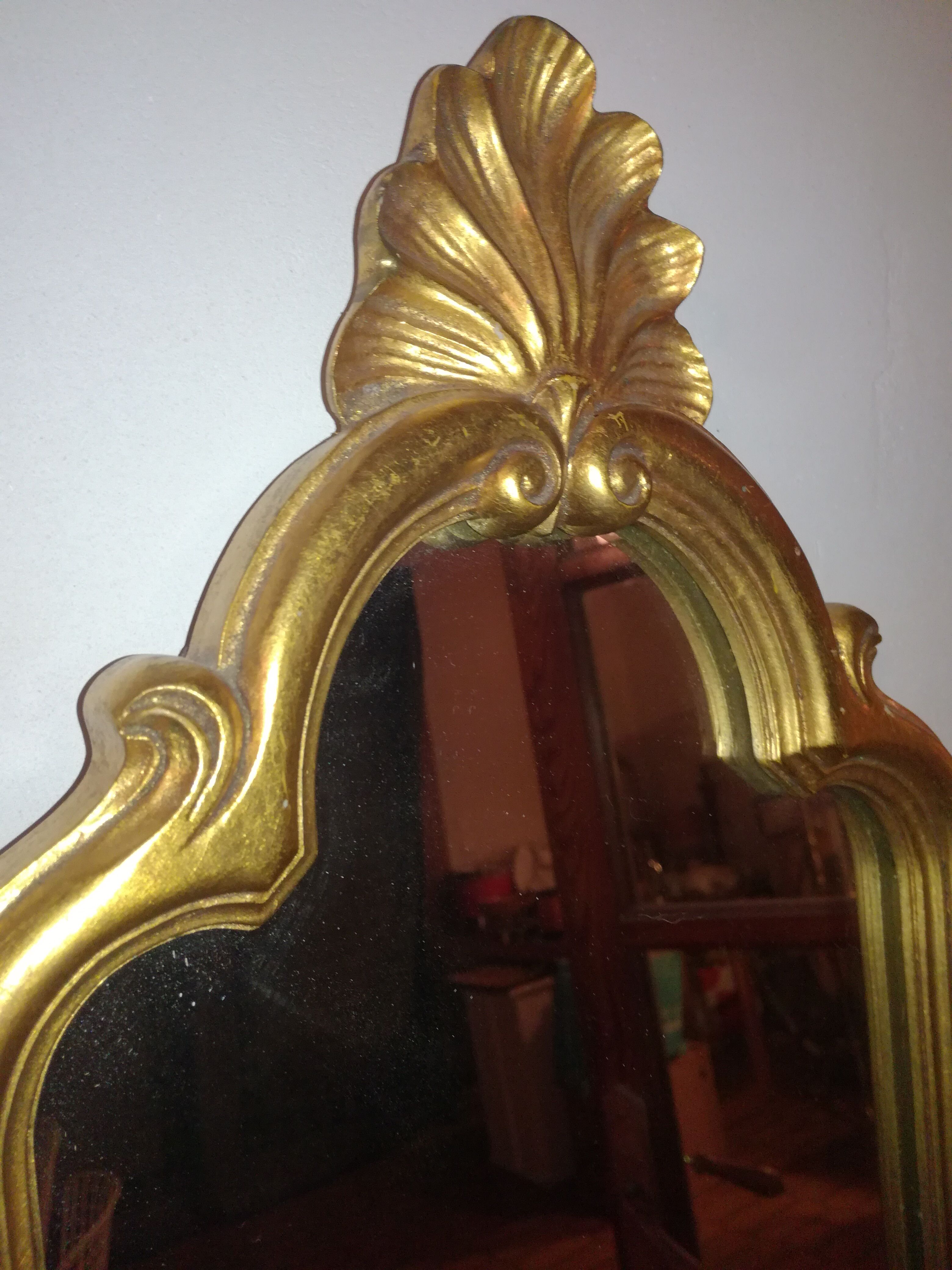 Golden mirror