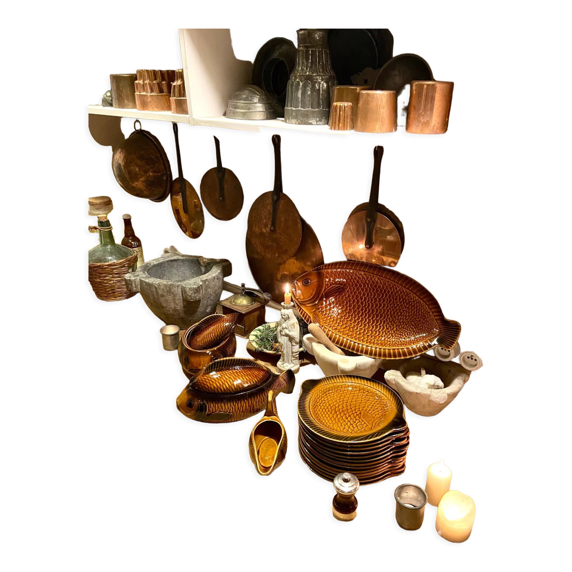 8 flat plates fish Sarreguemines in ochre glazed earthenware