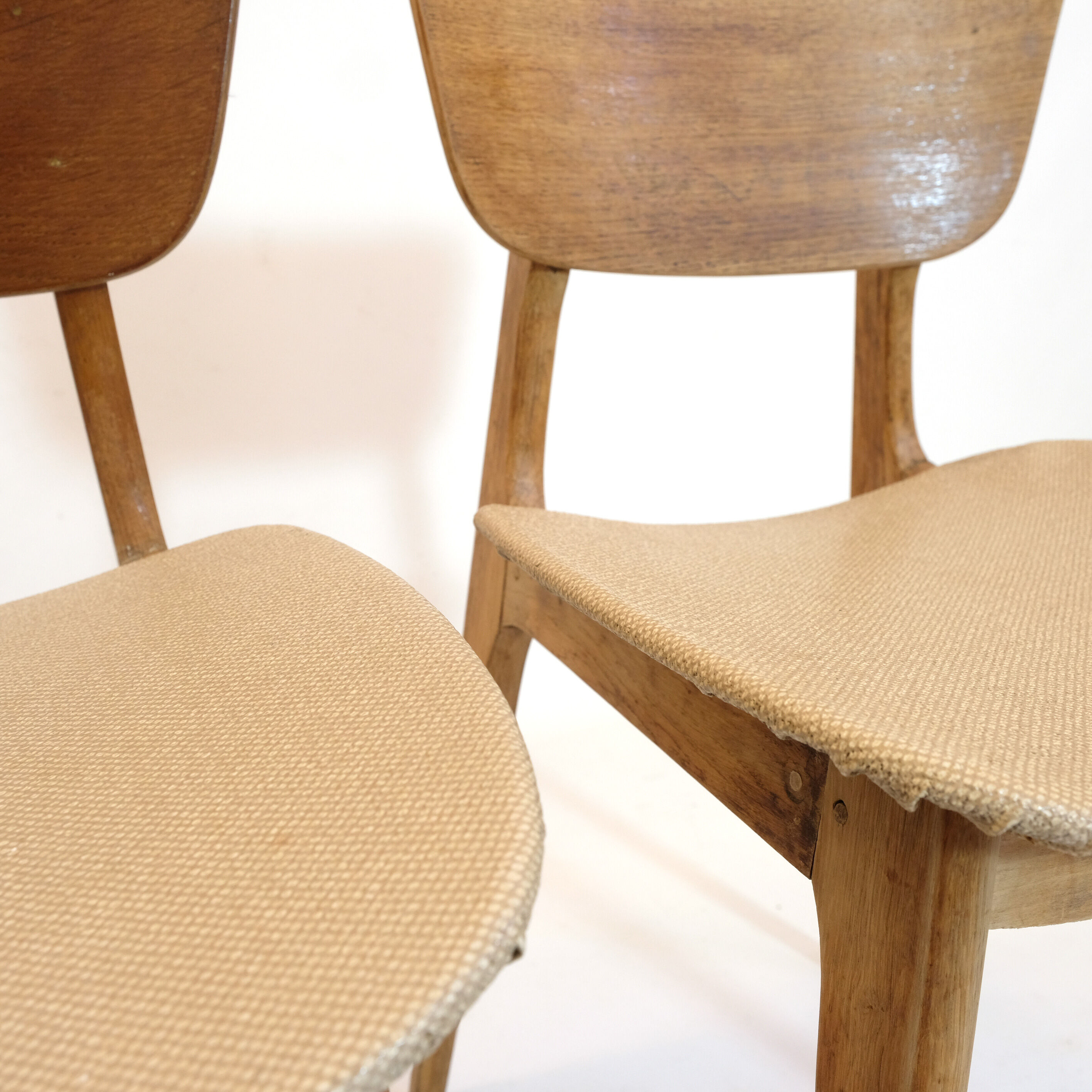 Roger Landault, pair of chairs 6157