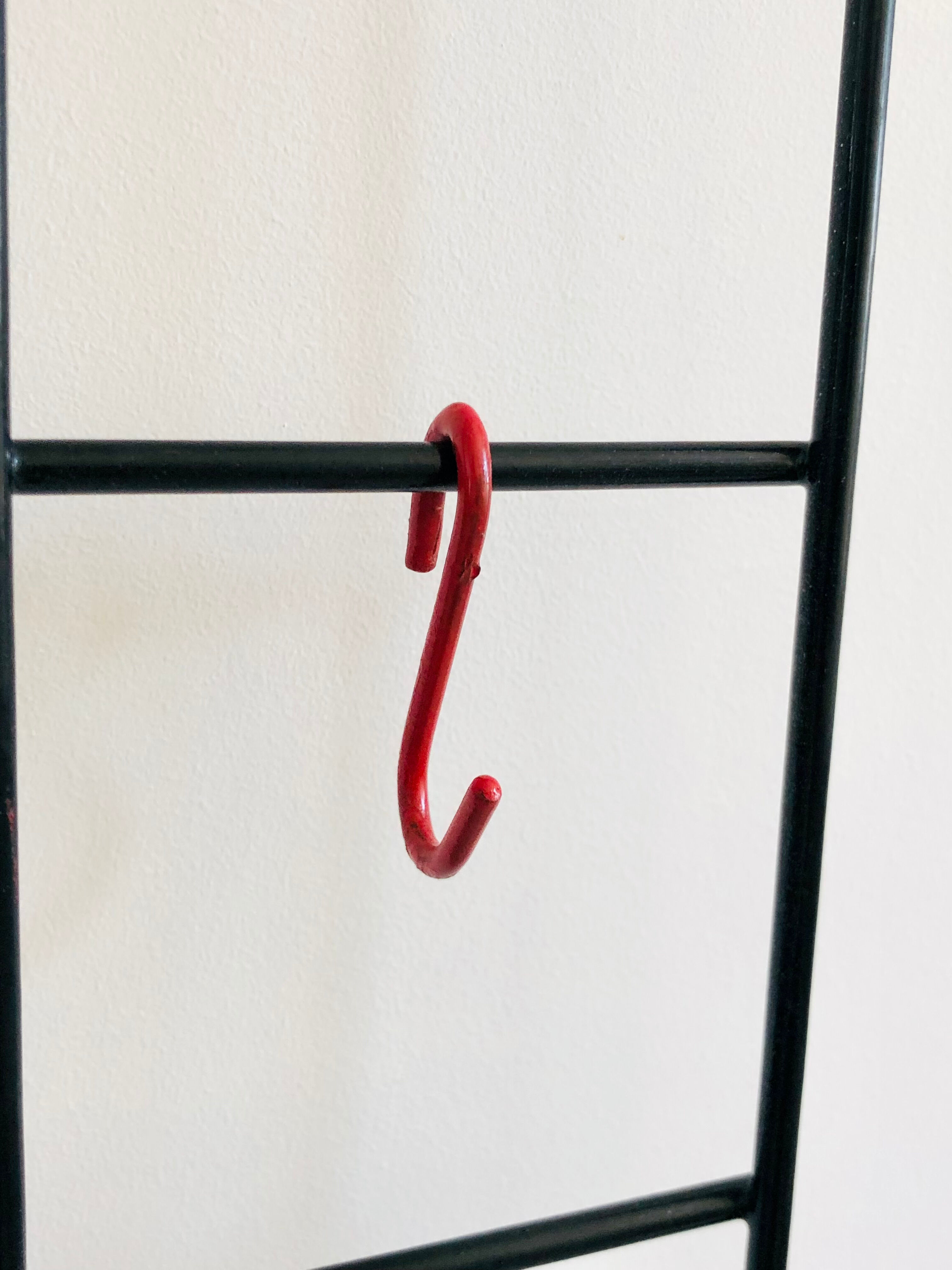 Wall rack by Karl Fichtel for Drahtwerke Erlau A.G.Aalen, Germany 50s