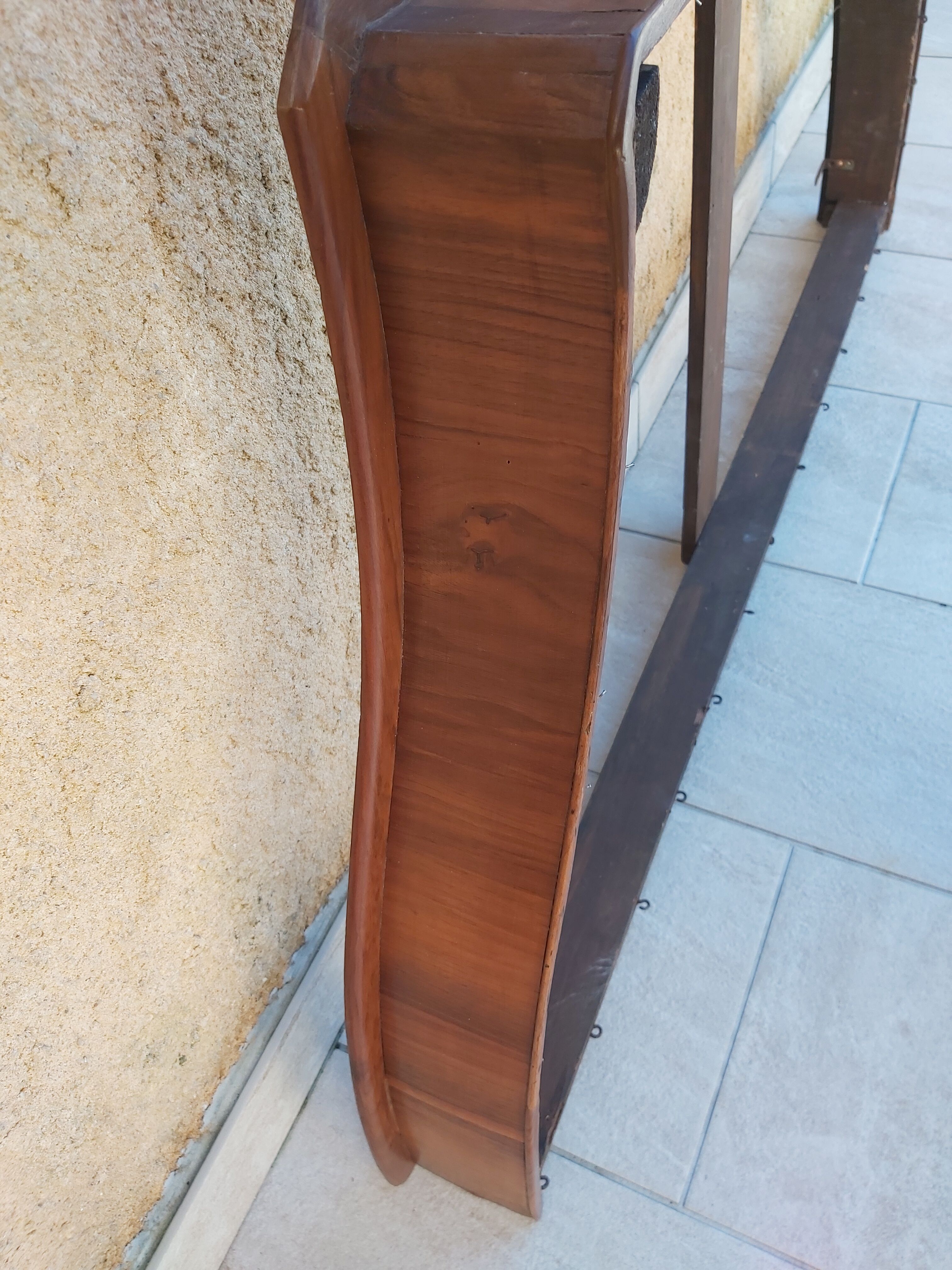 Louis Philippe bed sky in walnut