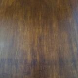 Extendable wooden table