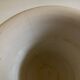 Vase Medicis Jean Roger en terre blanche