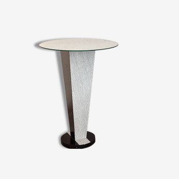 In formica and tray mirror side table