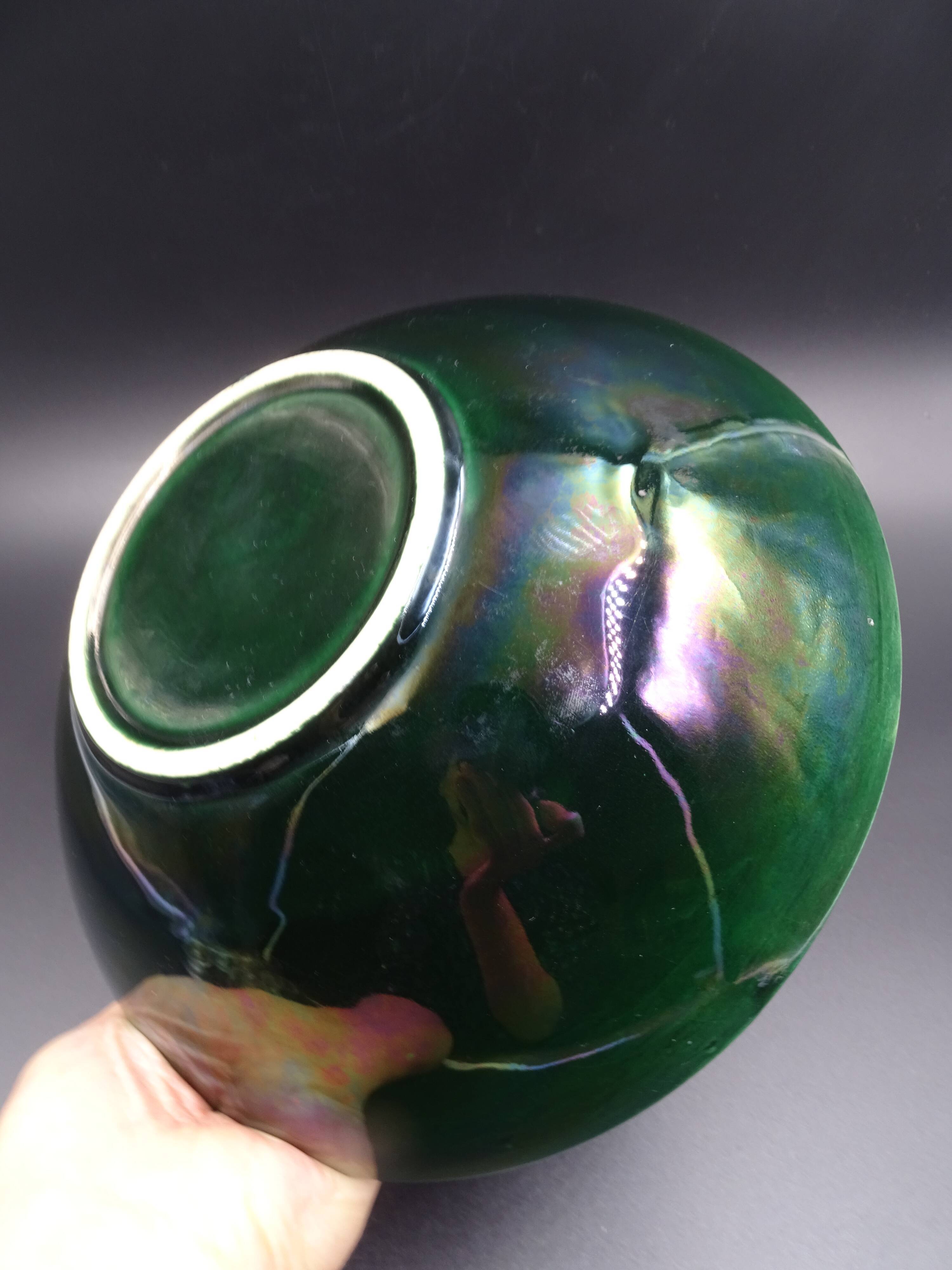 Green faience bowl decorated with multicolored drips around 1970