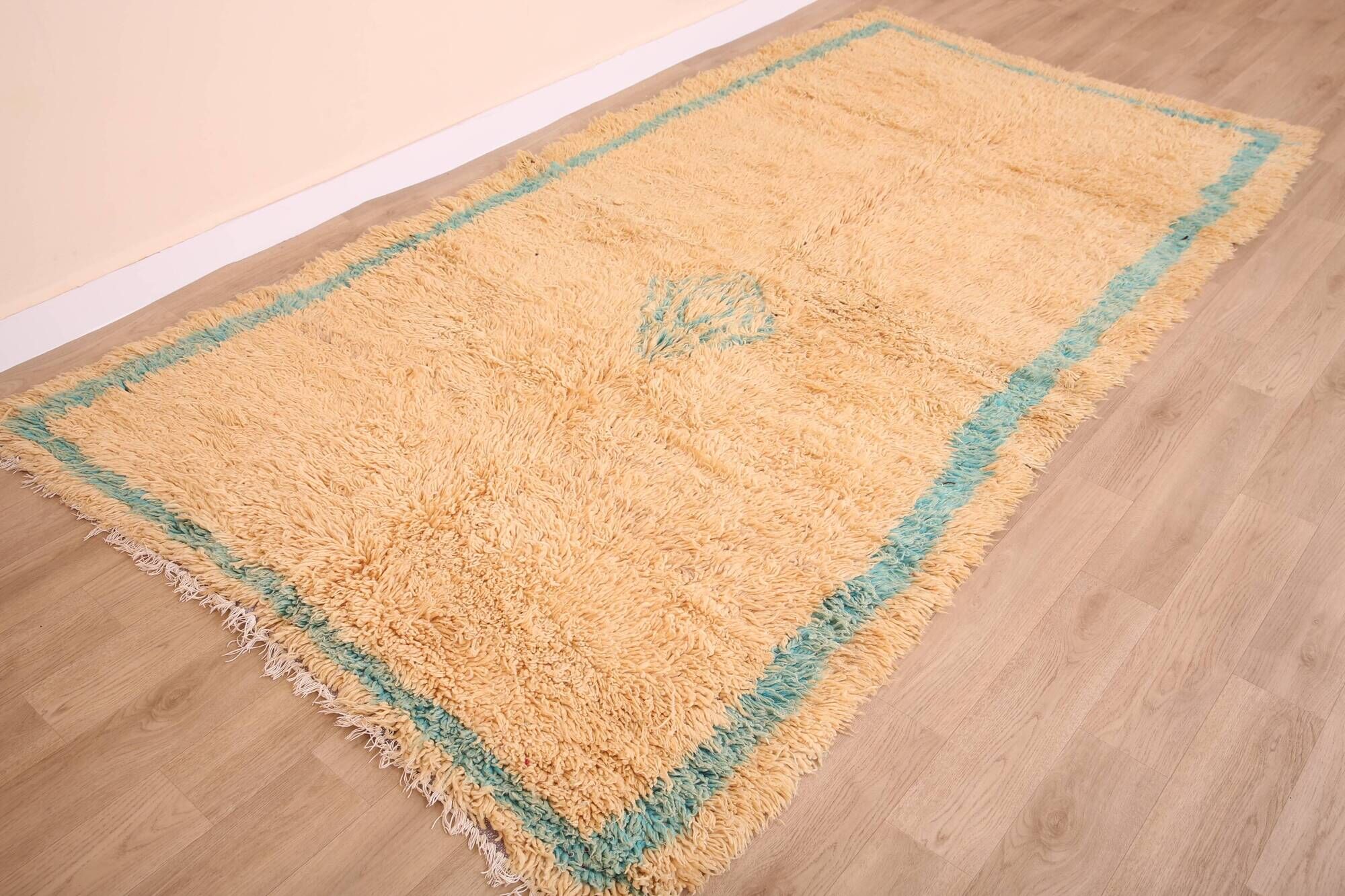Peach Vintage Moroccan Rug 144 x 270 cm, Berber Wool Rug, Handmade Boho Rug
