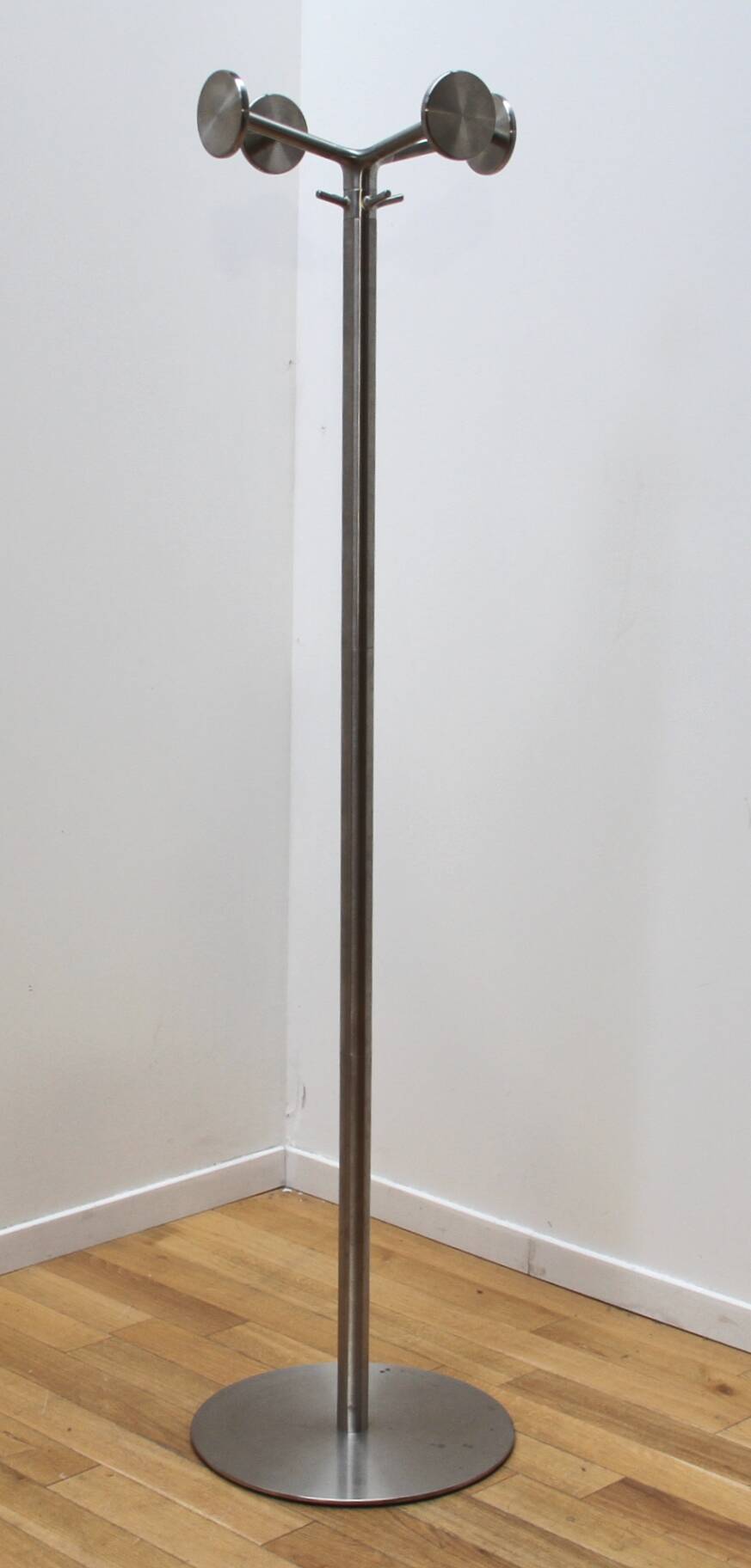 Set of 5 Nox coat racks, Ipso Rexite