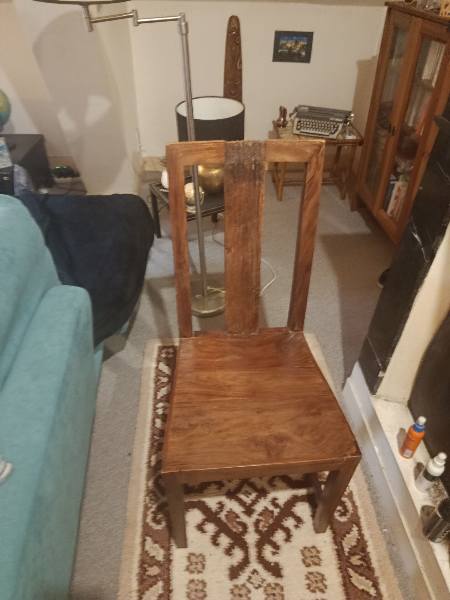 1 chair