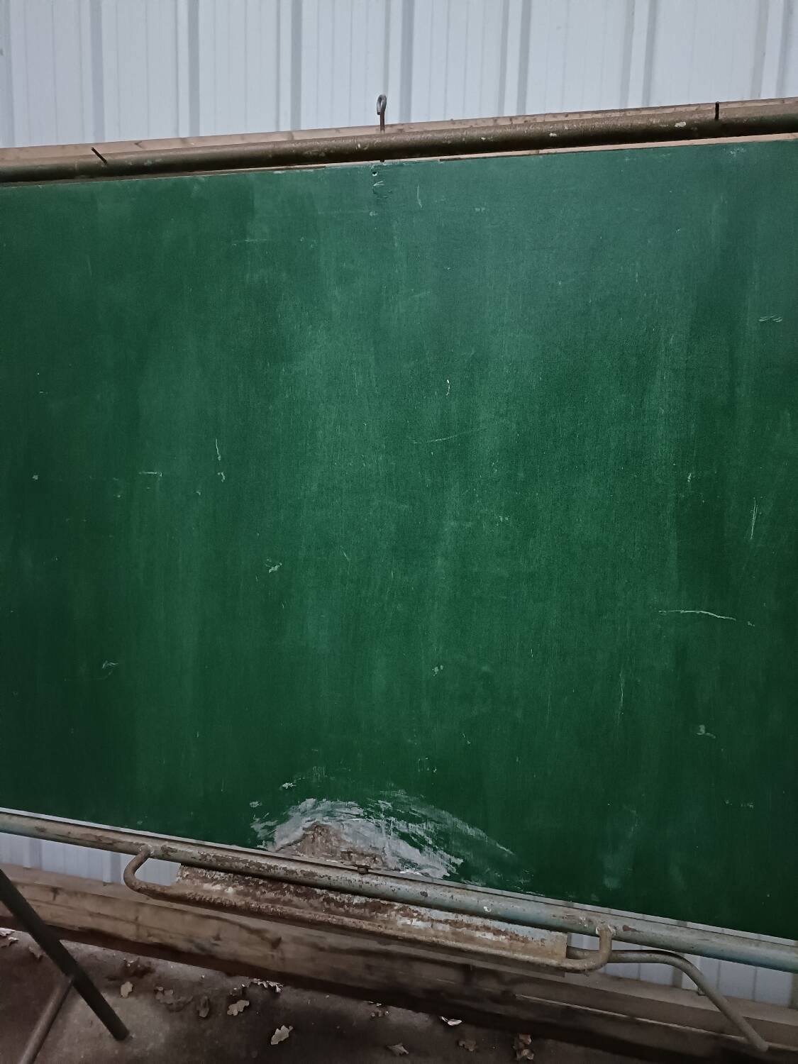 School blackboard from the 50s, rotating blackboard