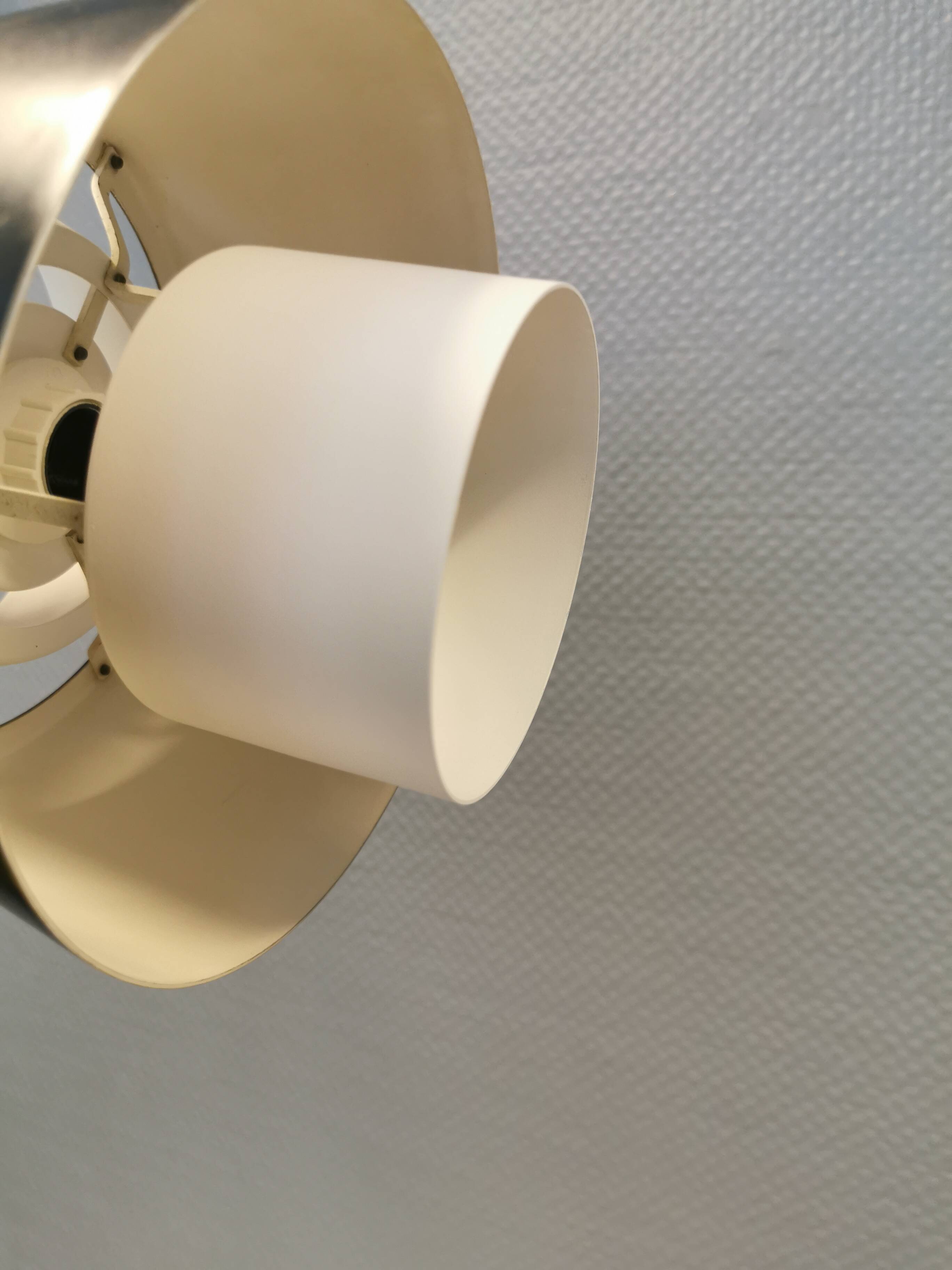 Tivoli lamp, model P254 by jørn utzon (Danish architect who designed the opera house  in sydney)