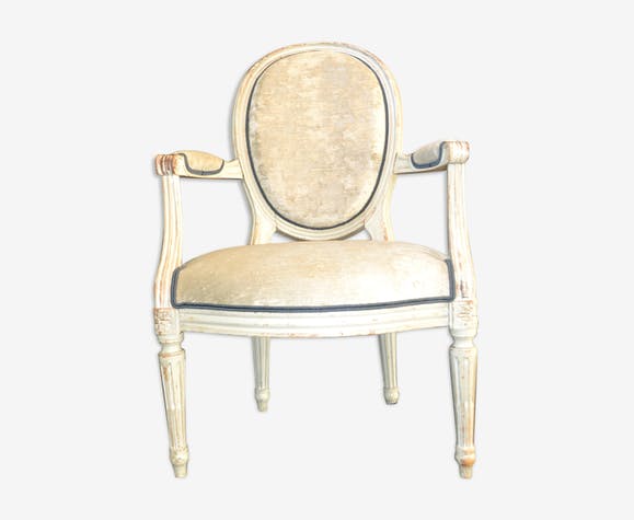 Pair of medallion chairs