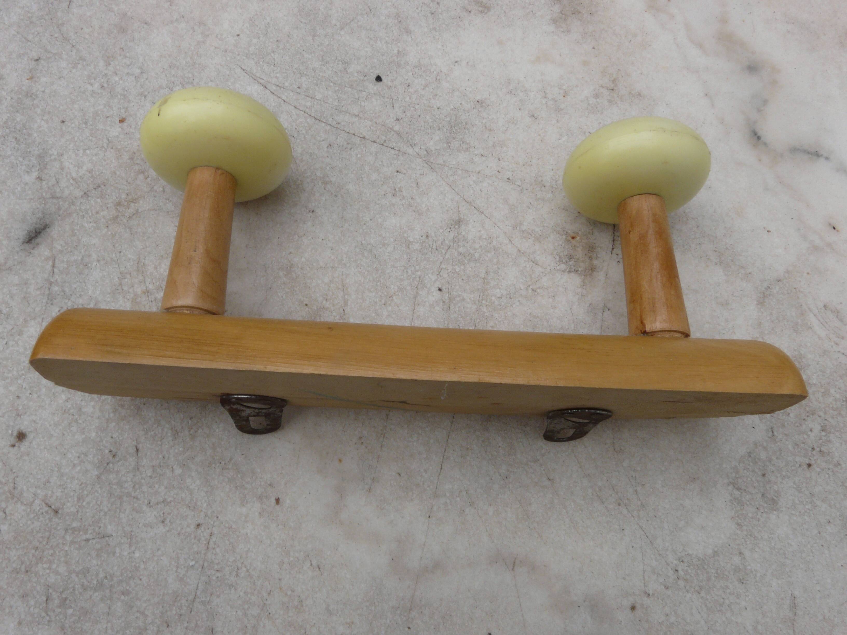 50s wall-mounted wooden coat rack with 2 hooks