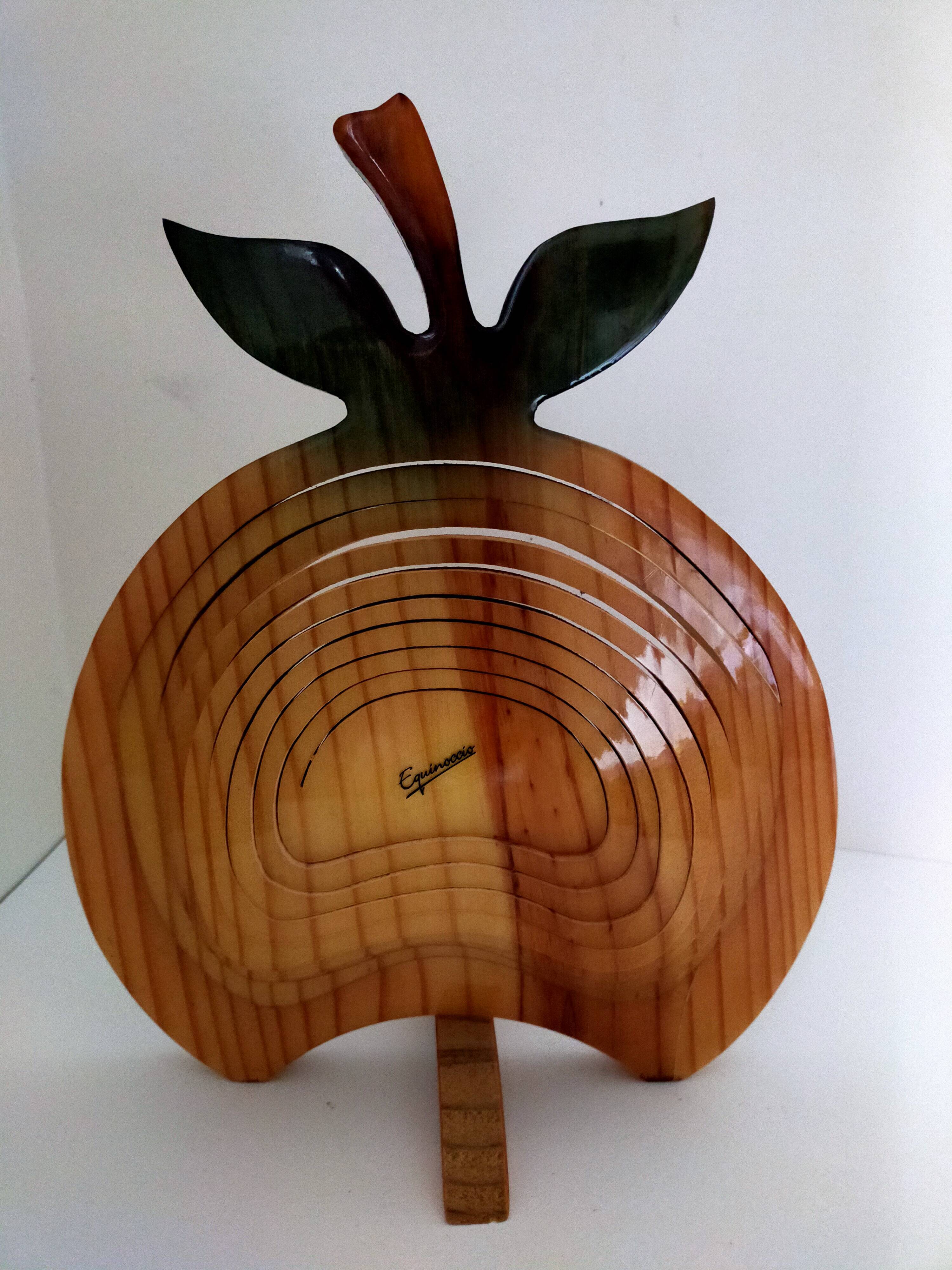 Equinoccio fruit basket in foldable wood from the 70s