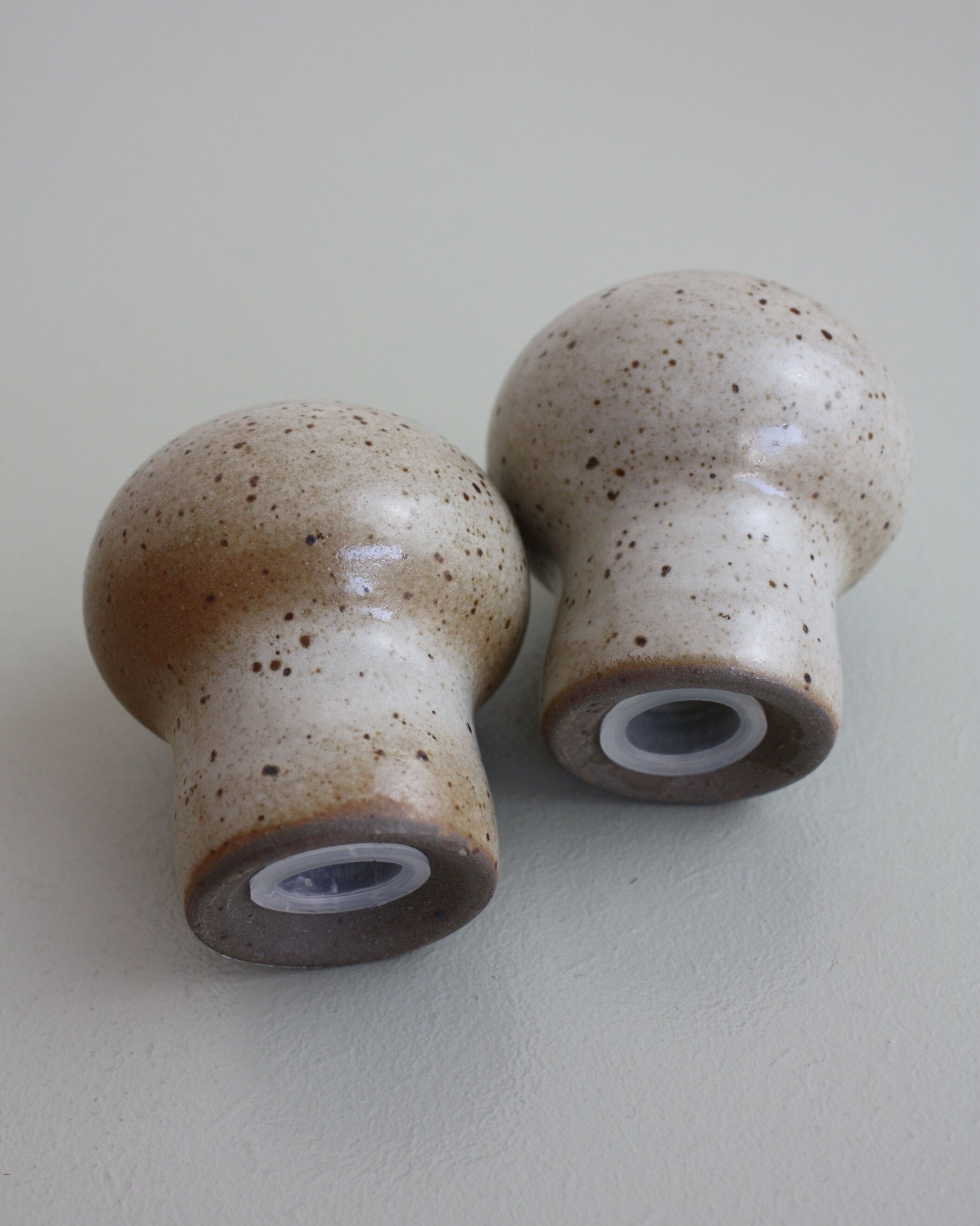 Salt and pepper shaker Grès du Marais