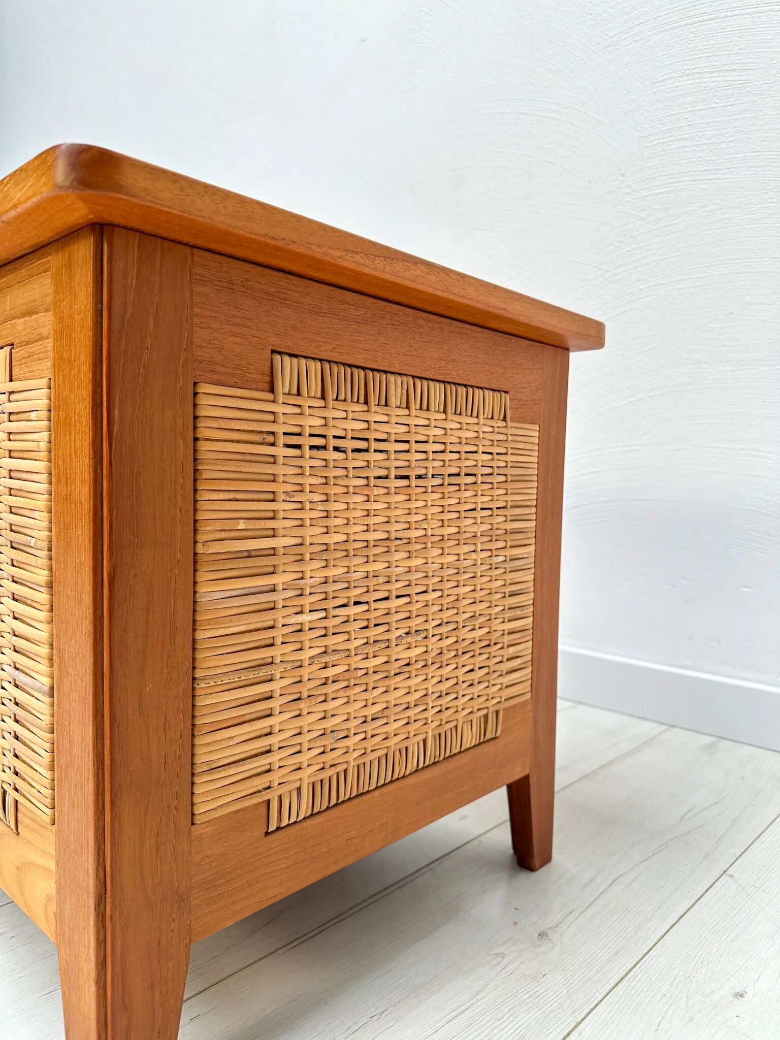 1960s vintage Danish teak blanket chest / storage bench by Kai Winding for Poul Hundevad