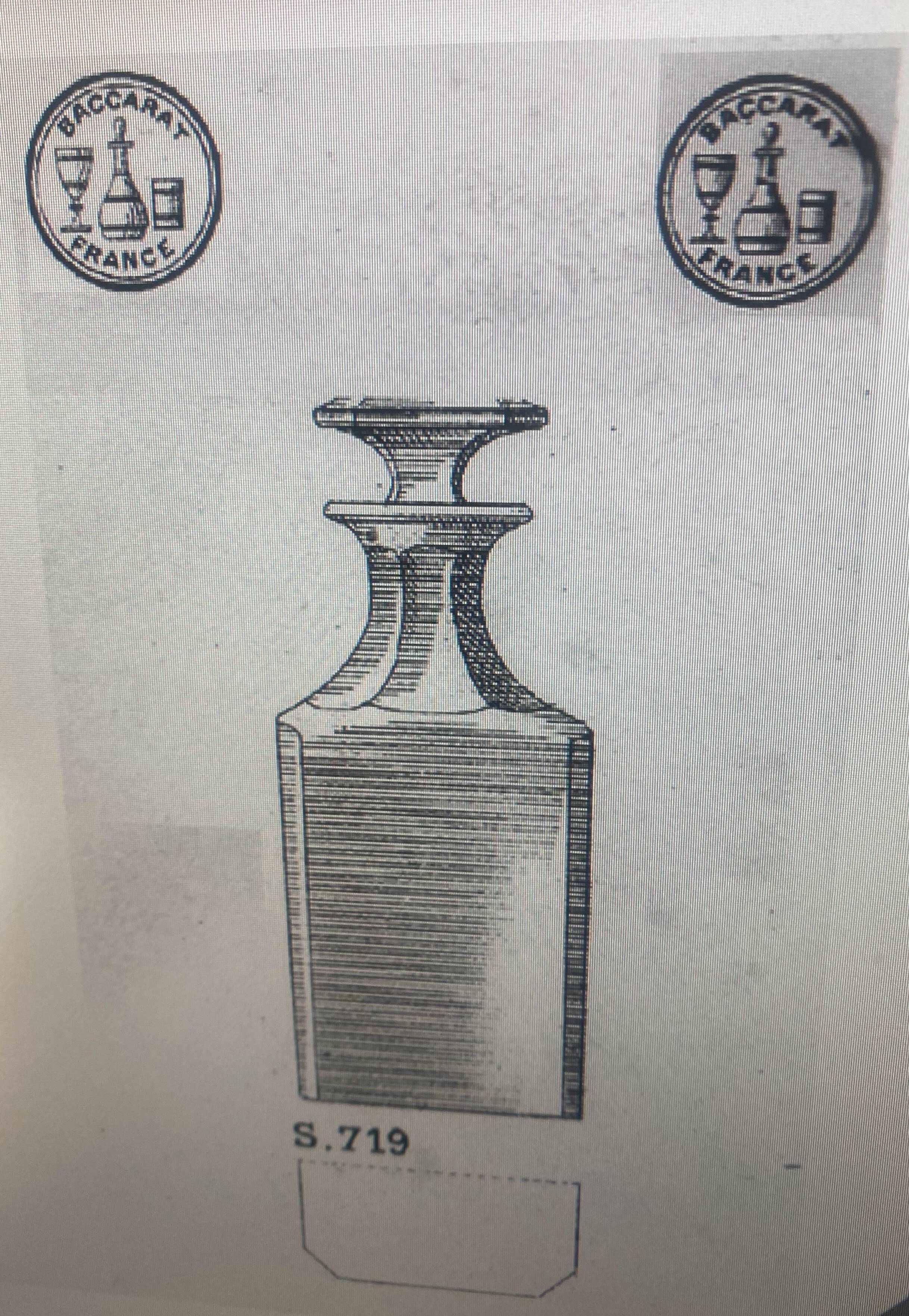 Portable Art Deco liquor cabinet in mahogany & metal with 3 Baccarat crystal bottles.