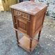 Table de chevet