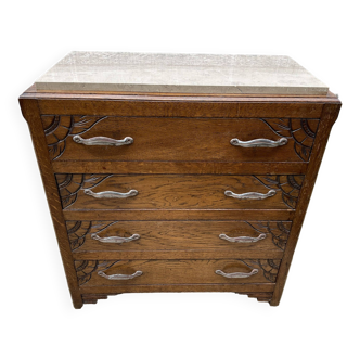 Chest of drawers