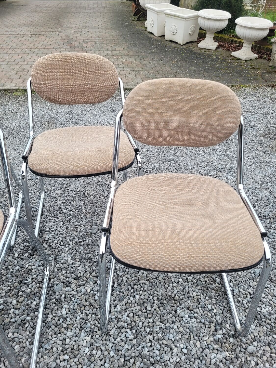6 chaises de bureau vintage pied chromé dessus tissus