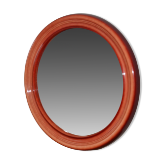 Round molded plastic mirror