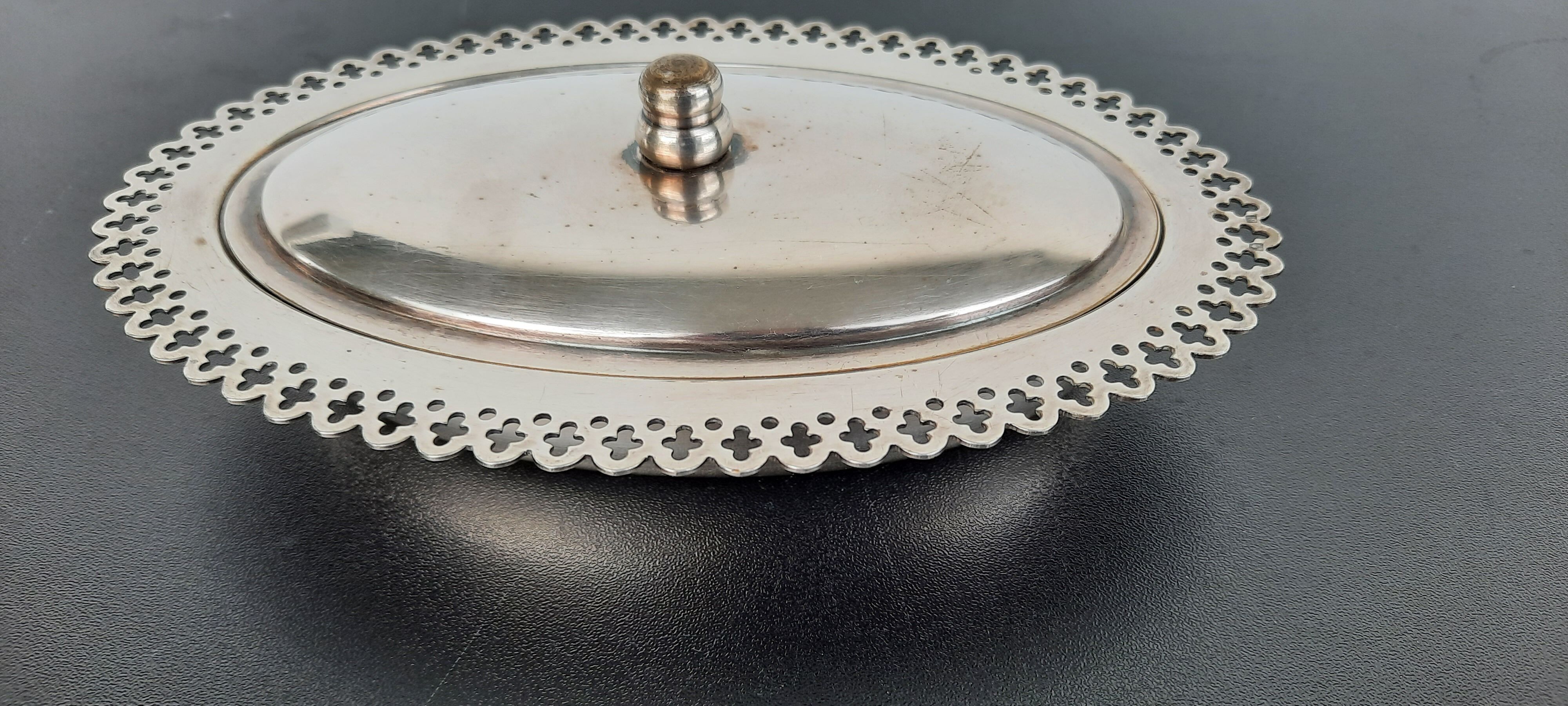Butter dish