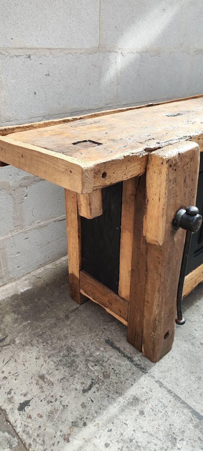 Old oak workbench cabinet with 1 door and 4 drawers