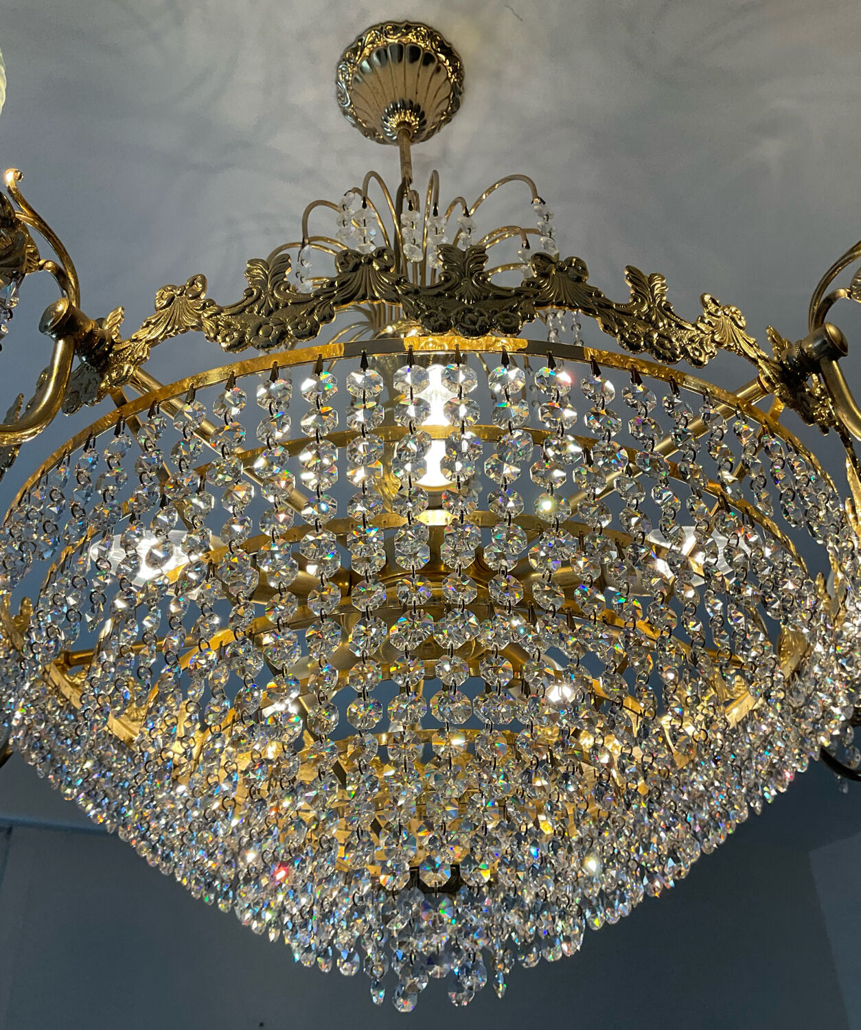 Waterfall chandelier with crystal tassels