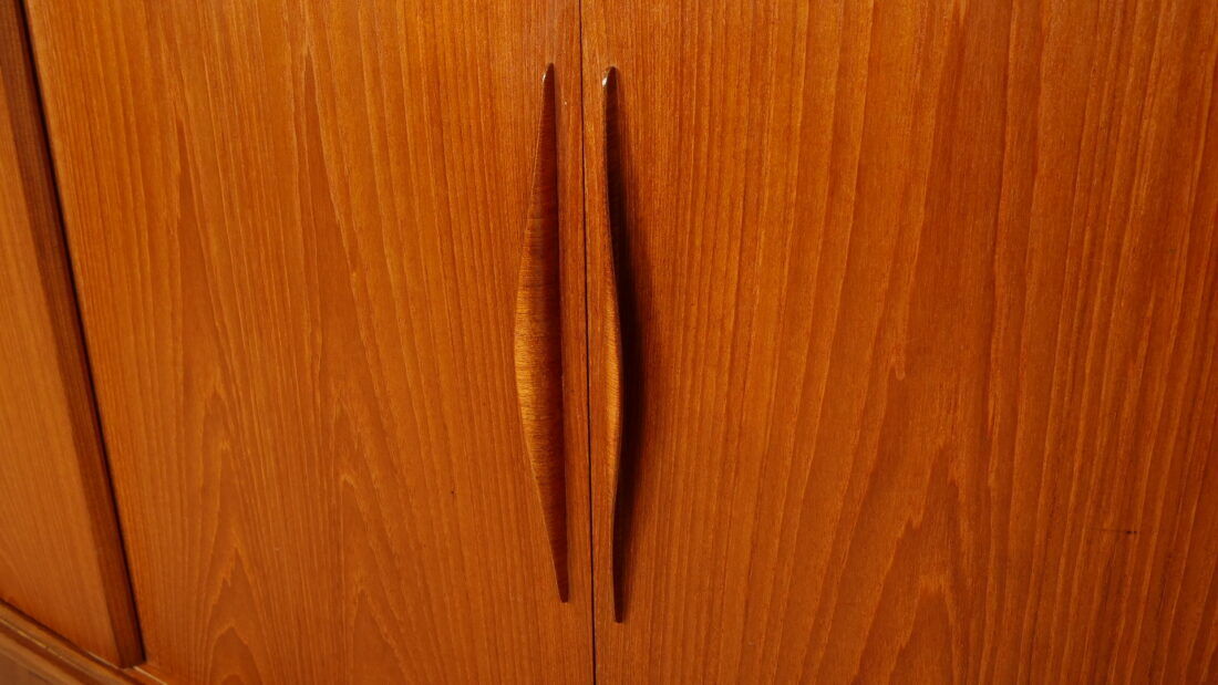 Vintage highboard | Johannes Andersen | Danish design | Teak