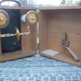 Old instrument box kV 0-25 / R33 porcelain-insulators