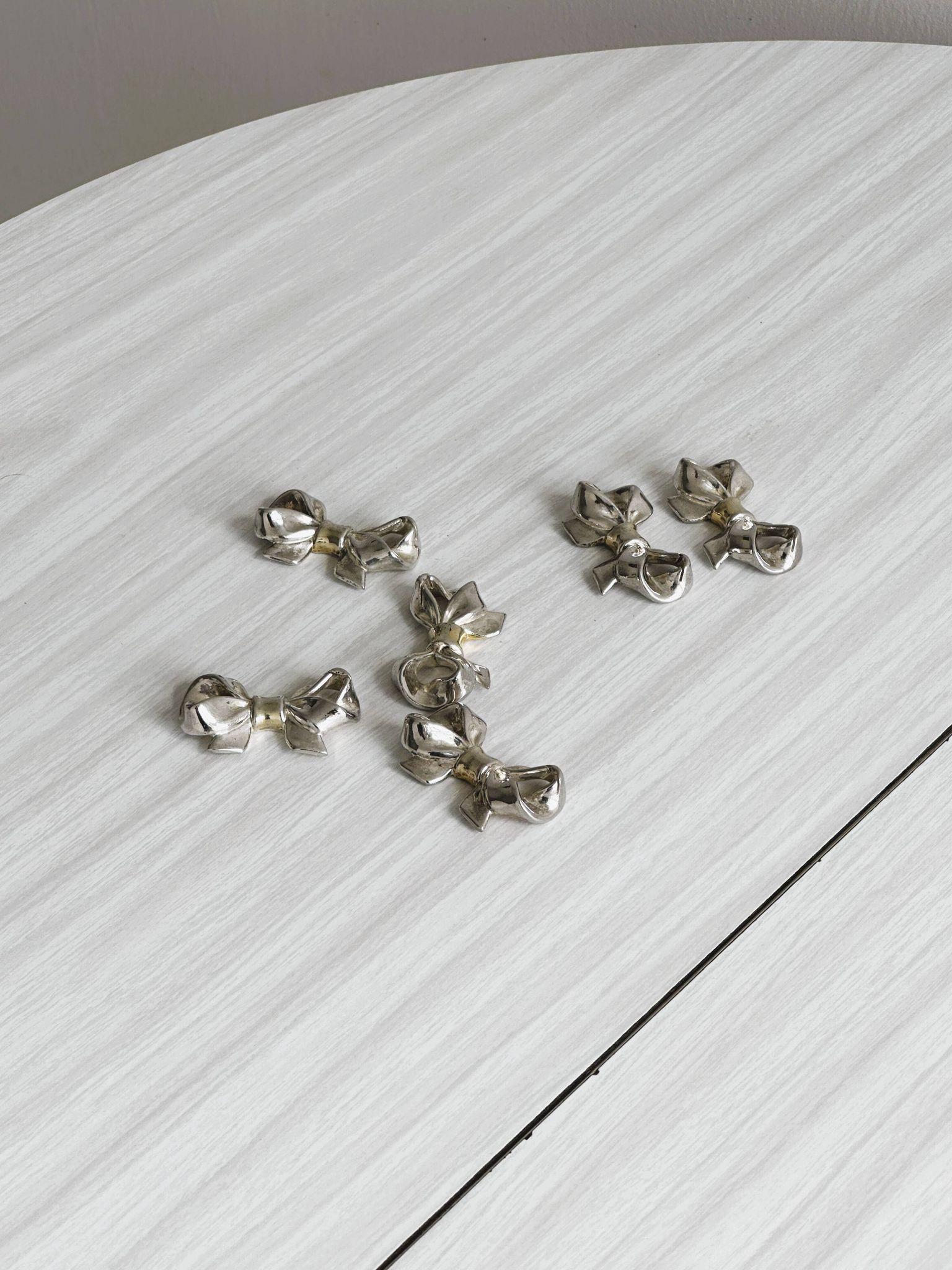 6 knot knife holders