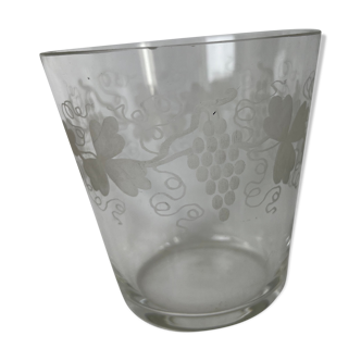 Transparent glass with grape pattern