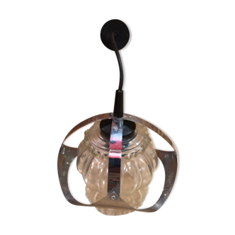 Ancienne suspension atomic age métal chromé & verre moulé 70’s vintage
