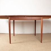 Table de repas Danoise carrée et extensible, teck, modèle 592, Arne Vodder.