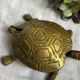 Cendrier tortue en laiton