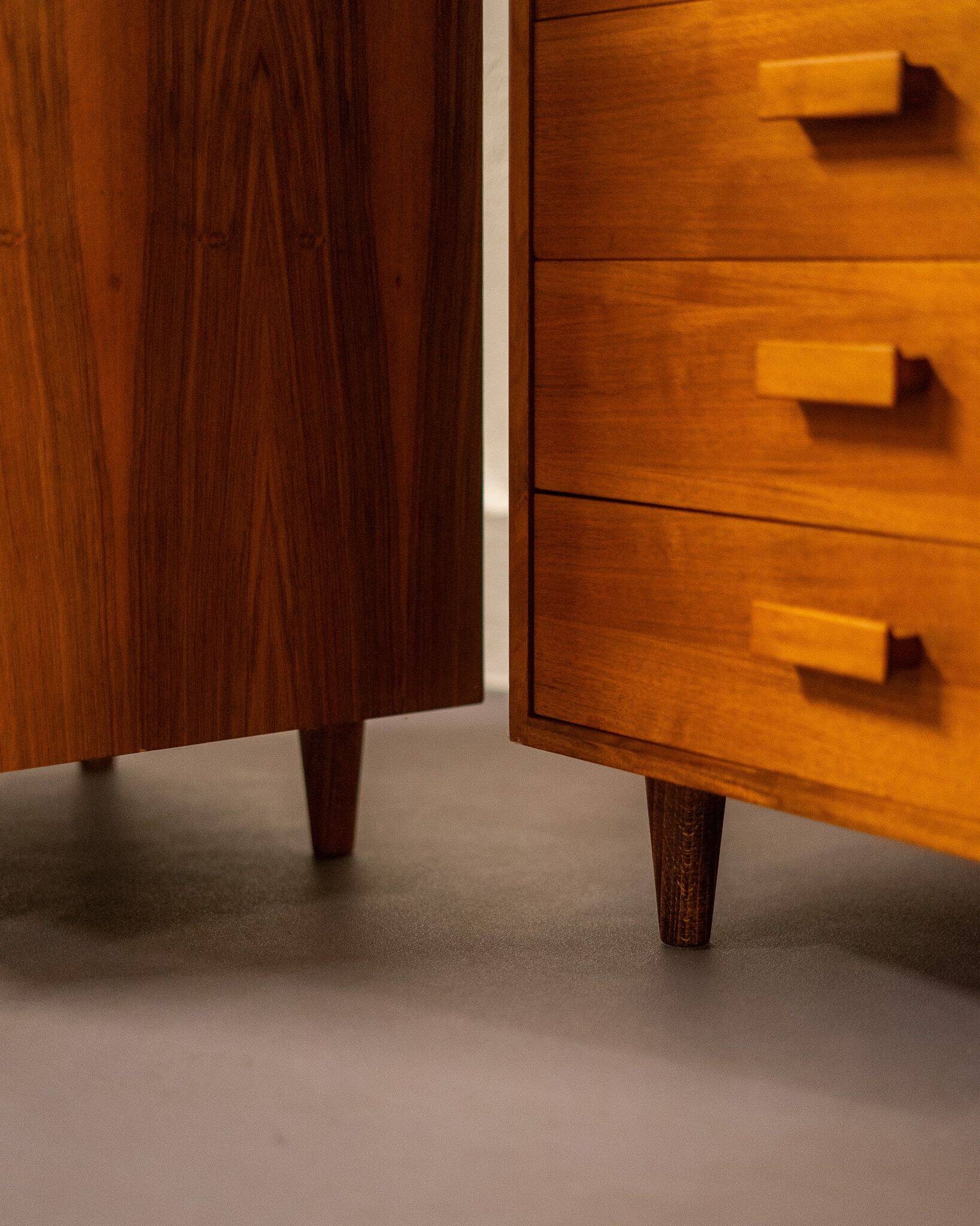 Mid-century bedside table or chest of drawers