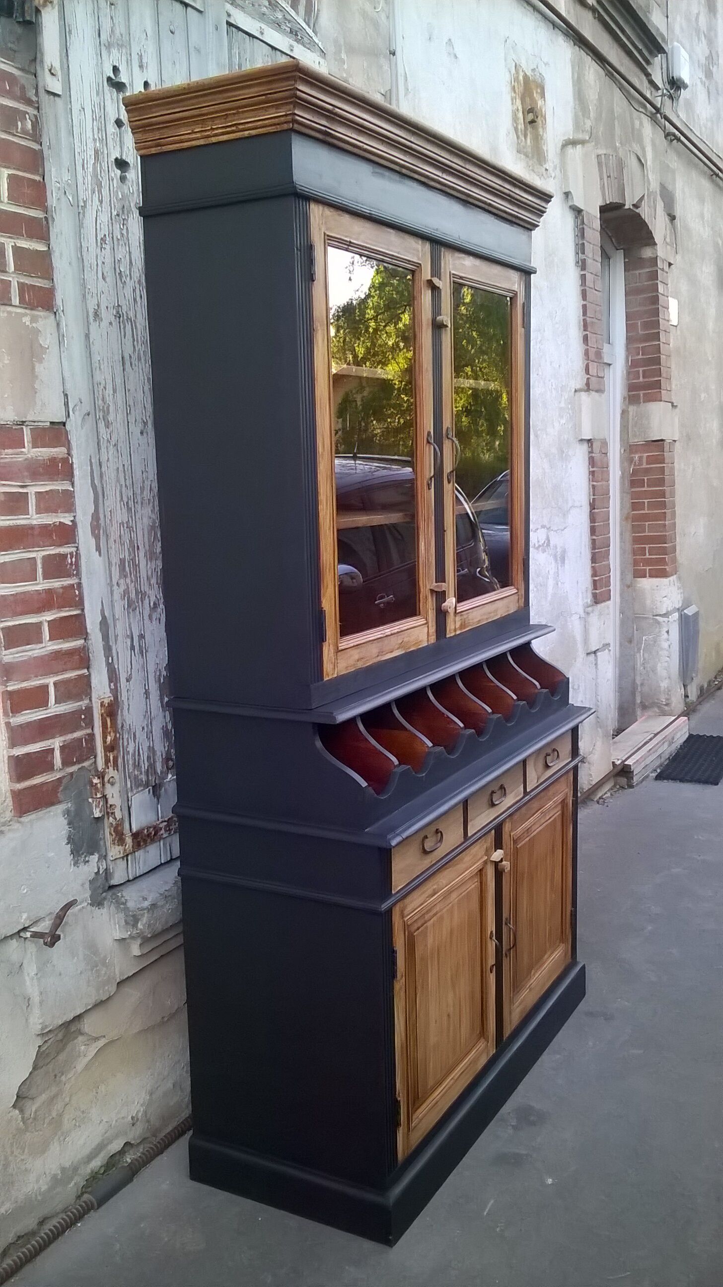 Vaisselier raw black