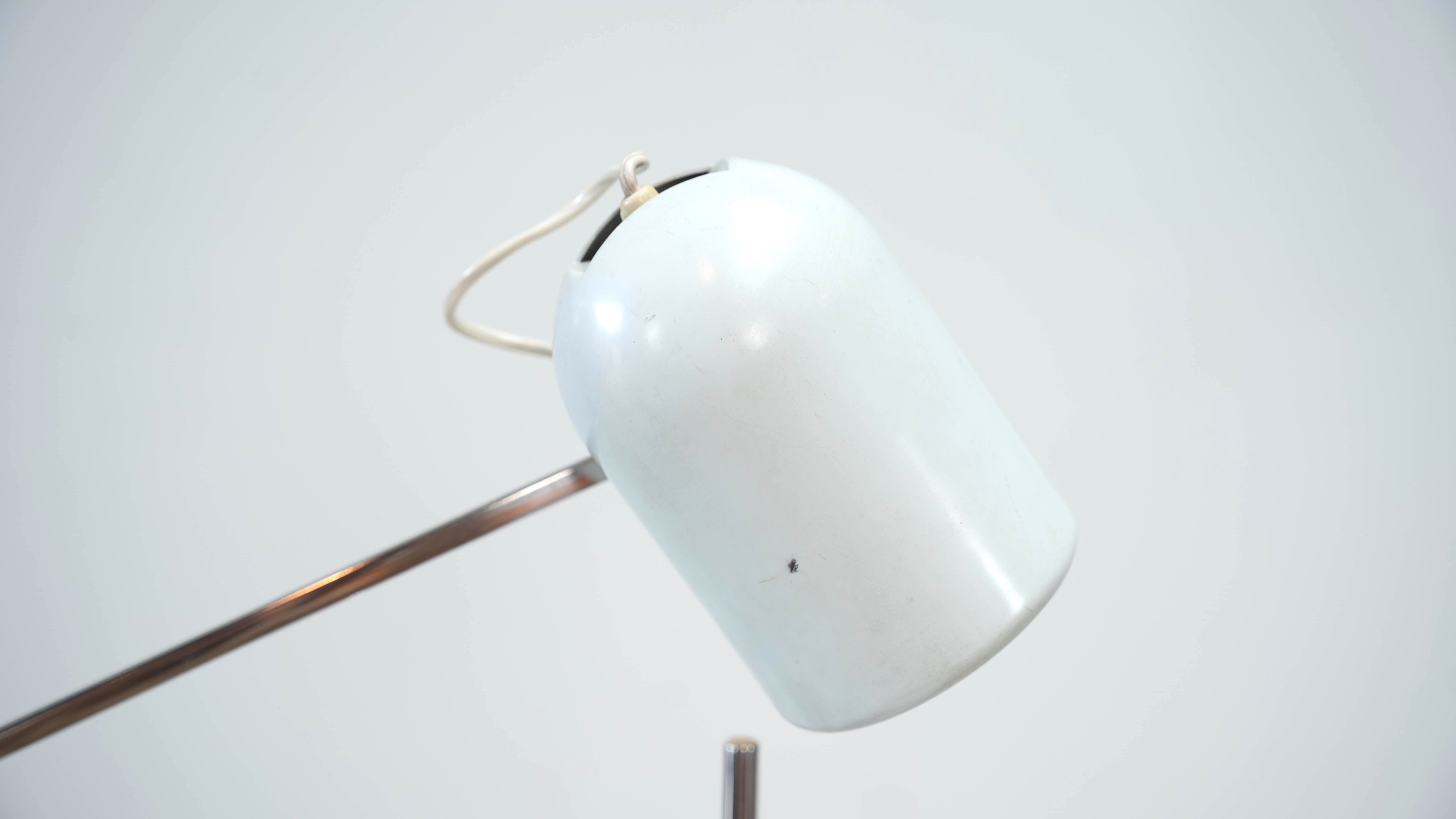 Sculptural Italian lamp by Reggiani