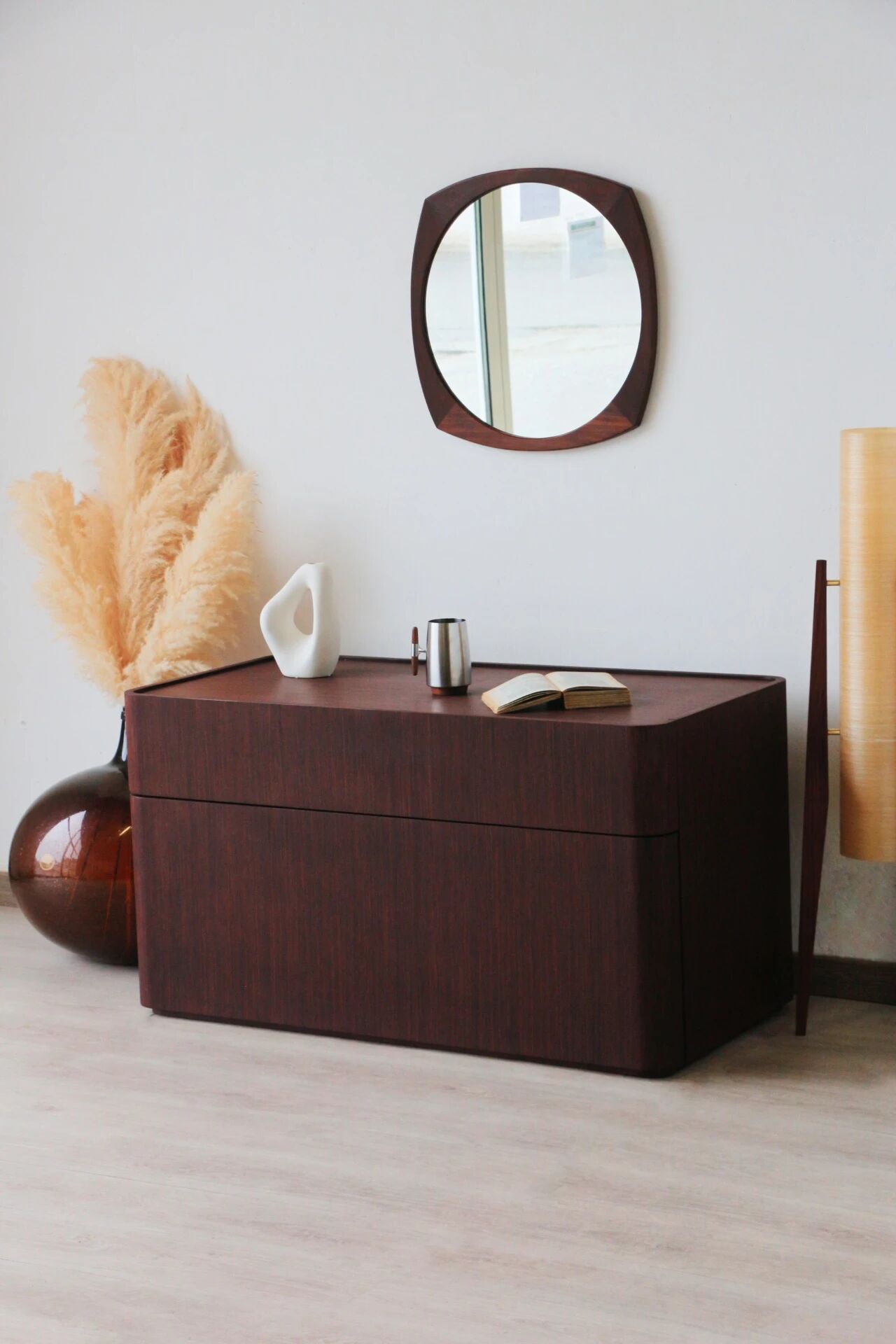 Commode italienne vintage en wengé – design 1970/80
