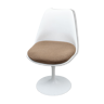 Tulip chair by Eero Saarinen for Knoll