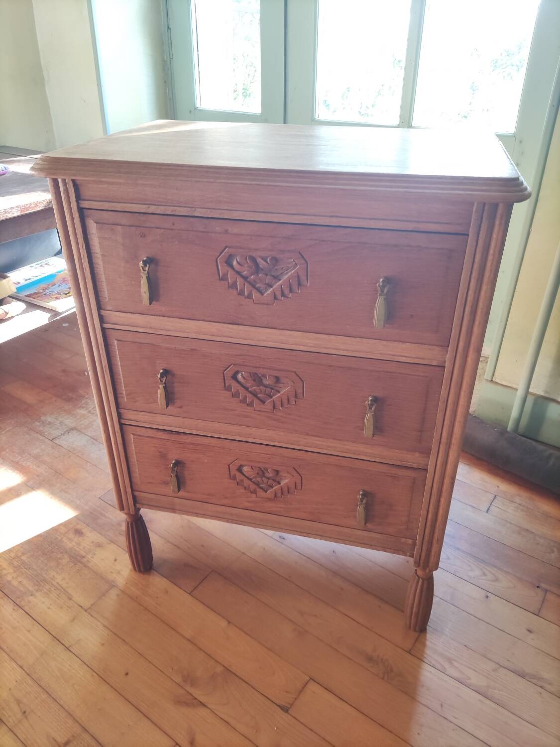 Small Art Deco chest of drawers