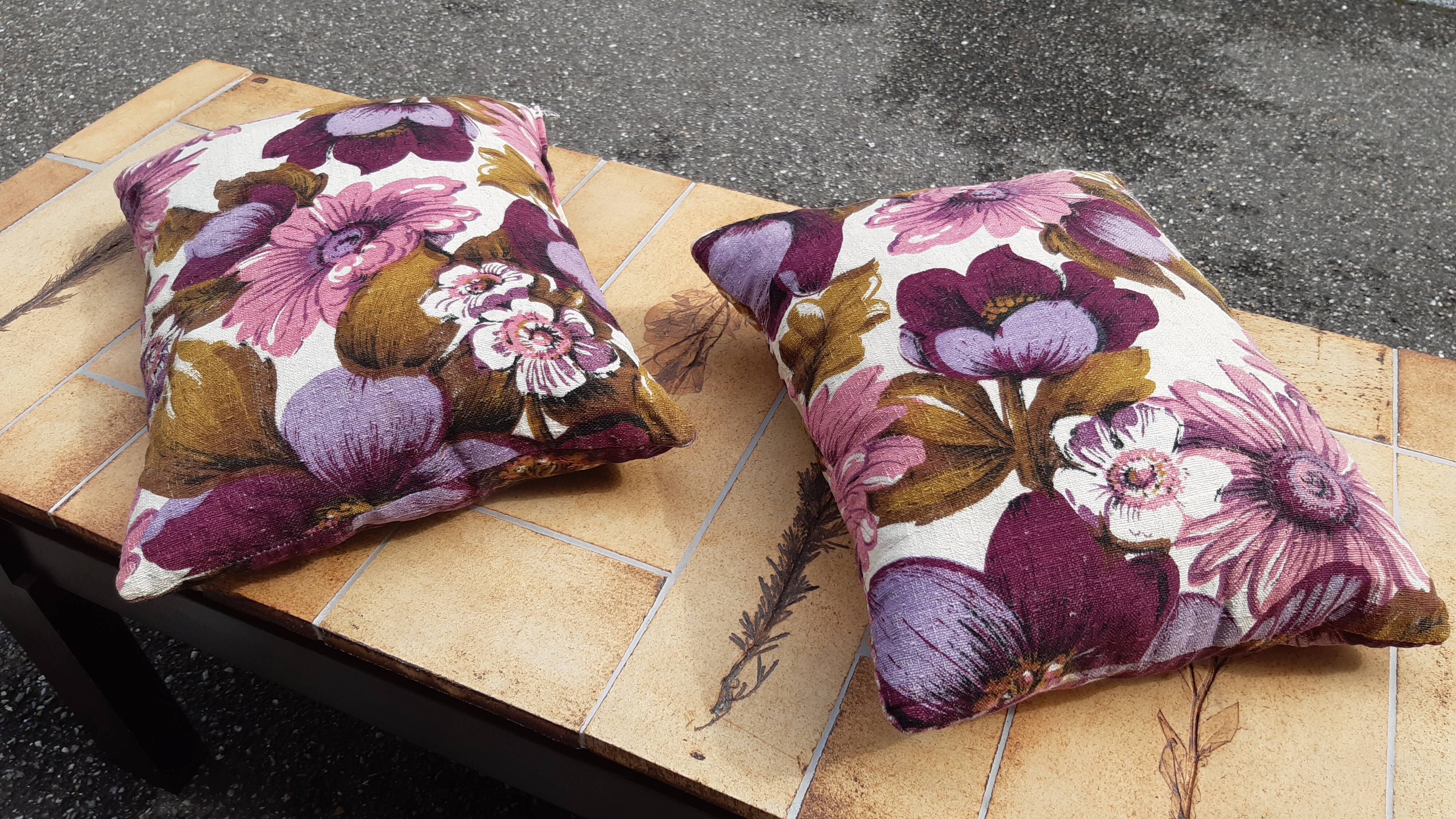 Vintage cushions 1970